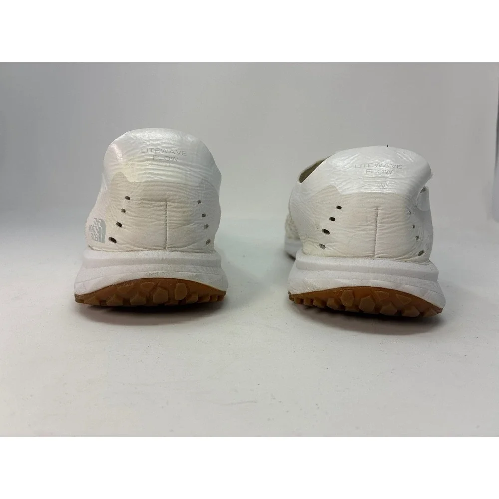 The North Face Litewave Flow Lace II Women 7.5 White Tan Mesh Sneakers NF0A39IY